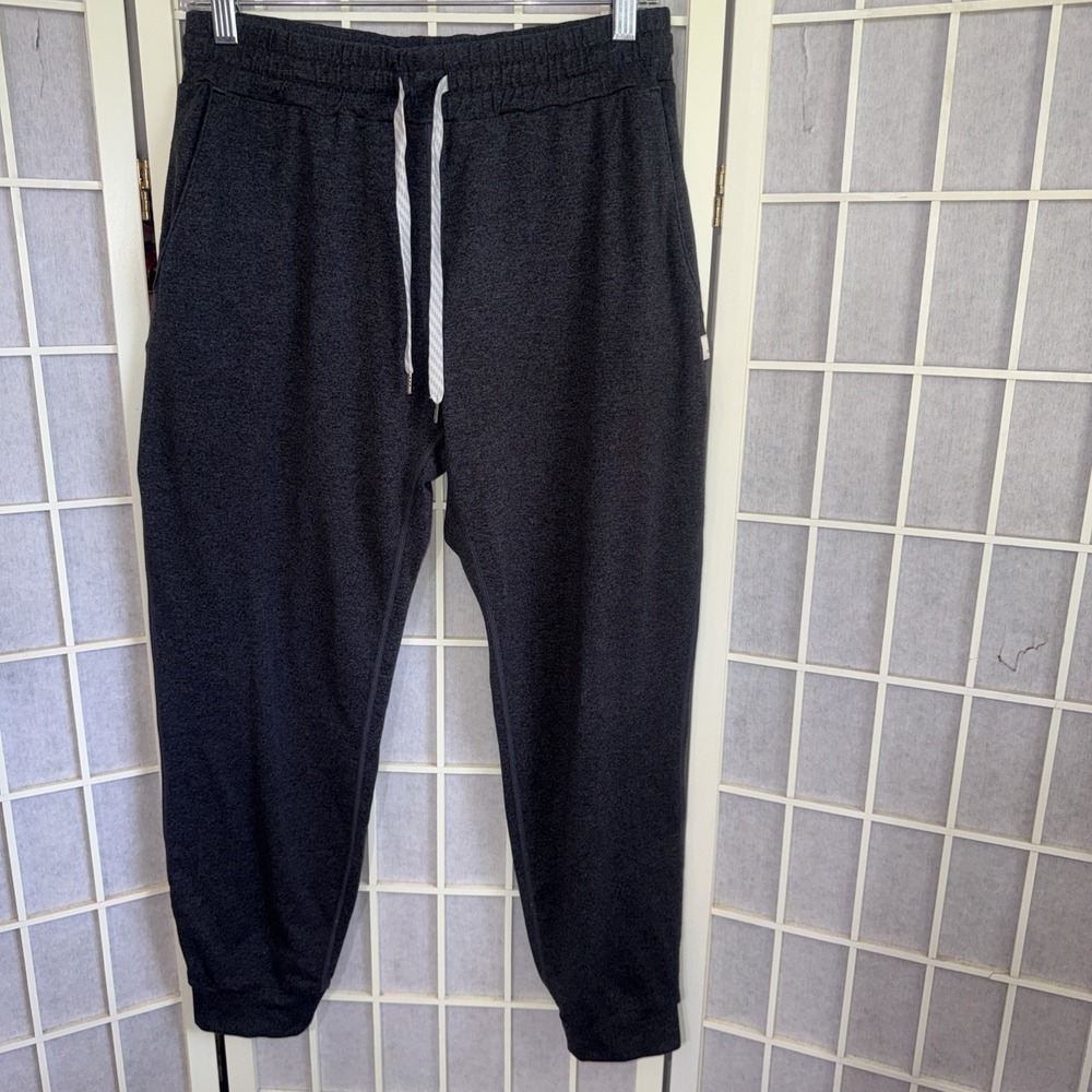 Vuori Performance Jogger Charcoal Heather Athletic Lounge Sweat Pants Sz Medium - Picture 12 of 14